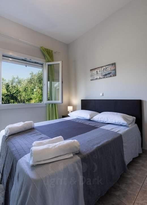 Appartement Mougkrasstudio à Skala Rachoni  Extérieur photo