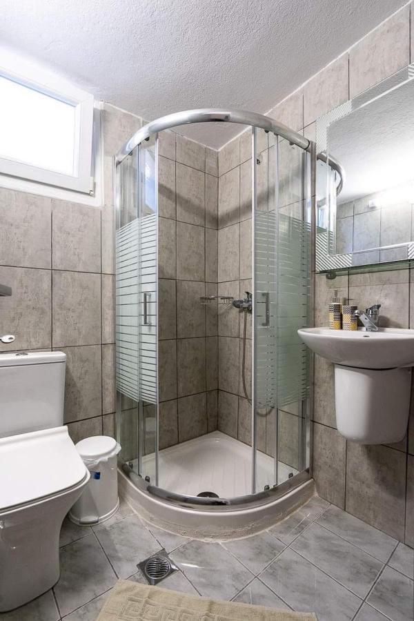 Appartement Mougkrasstudio à Skala Rachoni  Extérieur photo